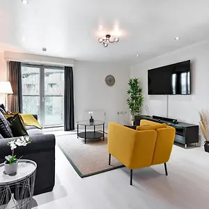 Apartment Khayat Homes - The Cosmo - Two Bed, London