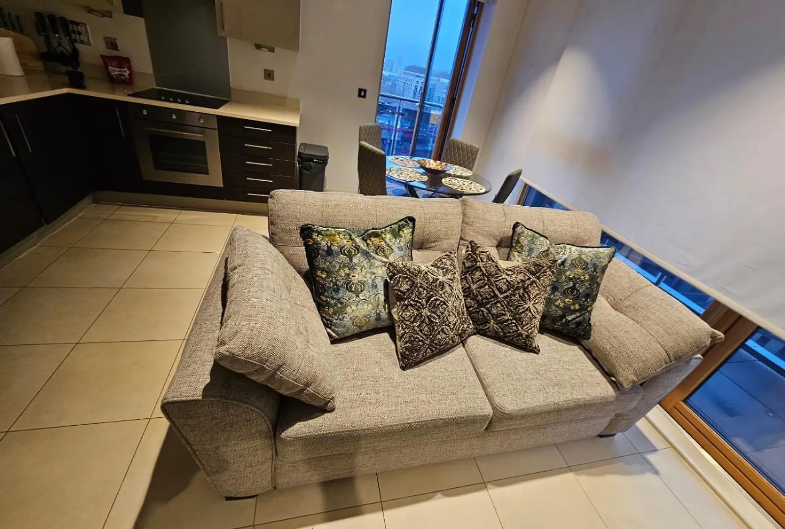 Apartment Luxury Property In Canary Wharf London
